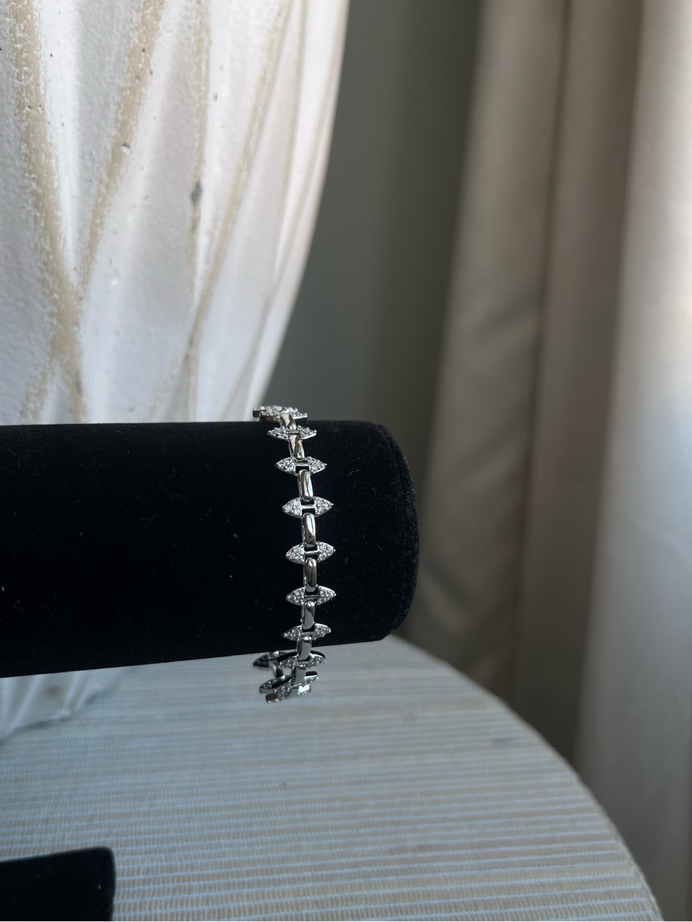 Silver  dumbbell pavé Bracelet